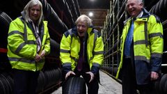 Boris Johnson hizo campaa en una fbrica de neumticos en Suderland