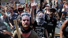 Caos en Virginia tras los enfrentamientos entre supremacistas blancos y antifascistas