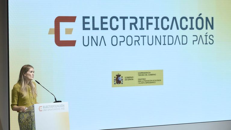 El Gobierno inyectará 13.600 millones hasta el 2030 para evitar el colapso de la red eléctrica