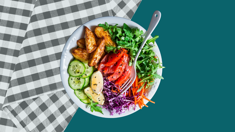Añadir vegetales de distinto color a tus platos asegura una gran cantidad de fitoquímicos.