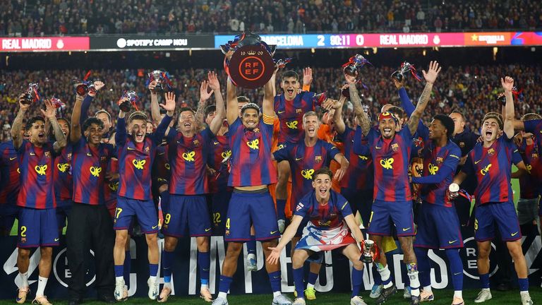 El Barça gana un clásico que vale una Liga (2-0)