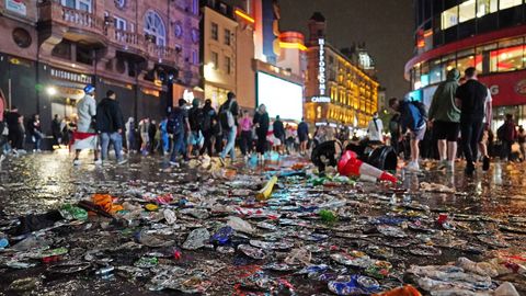 Imagen de una calle de Londres tras la final de la Eurocopa