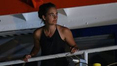 Carola Rackete, en el barco, antes de ser detenida