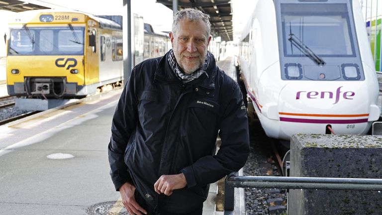 «El problema del tren en Galicia es que todo se decide sobre él desde Madrid»
