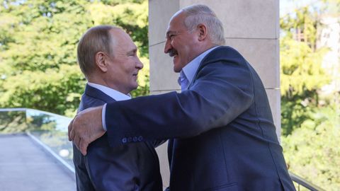 Putin y Lukashenko se reunieron hoy en Sochi.