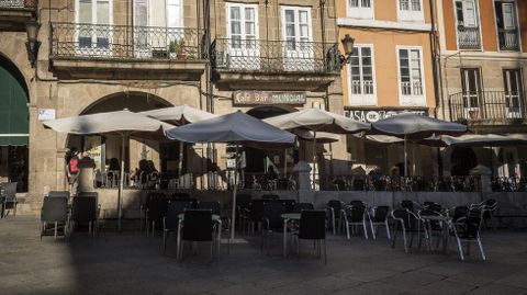 Siguen en Ourense las limitaciones de aforo en los bares
