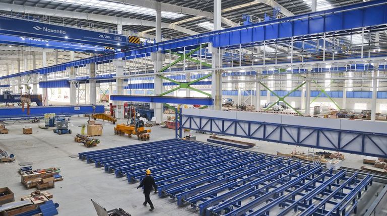 Navantia agita el empleo en Ferrol con la convocatoria de 102 nuevas plazas