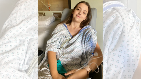 Anina durante su ingreso en el hospital en septiembre de 2021
