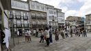 Por el coronavirus, Viveiro reubicó dos mesas electorales en la casa consistorial, donde en algunos momentos se formaron colas