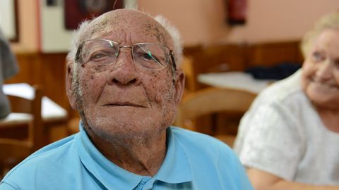 Ramn Taboada, 95. Naci en Cuba y vive en Ourense. Trabaj en la construccin