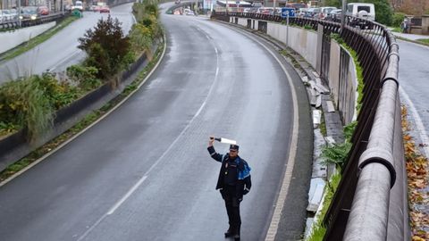 Los paneles que se desprendieron en el túnel de Os Castros
