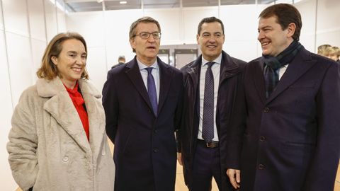 Cuca Gamarra, Alberto Núñez Feijoo, Juanma Moreno y Alfonso Fernández Mañueco durante los actos institucionales