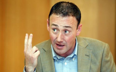 Lamas es también miembro de la directiva del PP en Lugo.