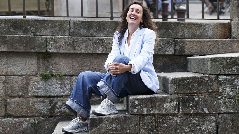 <span lang="gl">Paula Cons: «Emilia Pardo Bazán rompía todos os tópicos e celebraba o corpo»</span>