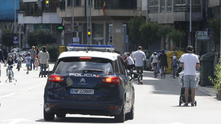 Imagen de archivo de una patrulla de la Policía Nacional por Vigo