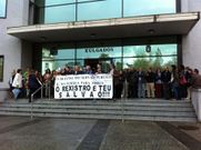 Personal concentrado ante los juzgados de Lugo