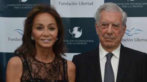 Isabel Preysler, junto a Mario Vargas Llosa
