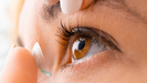 El Colexio Oficial de �pticos Optometristas de Galicia recuerdan extremar las precauciones del uso de lentillas en verano