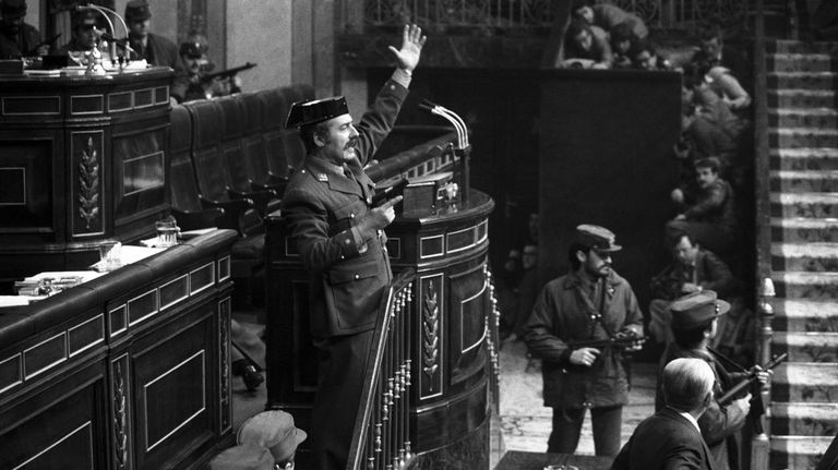 Claves de la ley que desclasificará los secretos del franquismo y la Transición