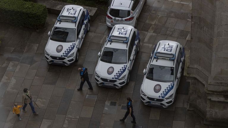 Dos peregrinas portuguesas, heridas graves tras ser atropelladas por un coche en el centro de Santiago