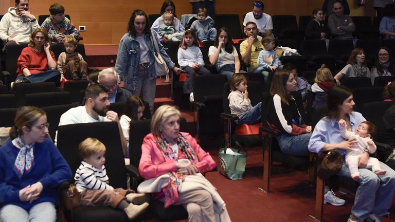 Miles de personas gozaron «dunha exitosa edición» del Salón do Libro de Pontevedra
