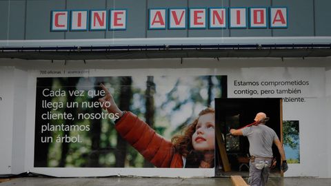 Inician las obras en el antiguo Cine Avenida de A Coruña
