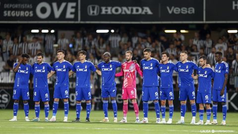 El once inicial del Real Oviedo en Castelln