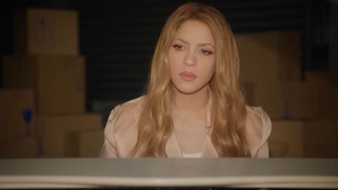 Shakira, en una imagen extrada del vdeo de Acrstico.