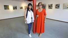 Las pintoras Maris Canda y Ana Faria Potel, este martes en el Auditorio de Caldas, donde comparten exposicin