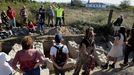 Una jornada de puertas abiertas en las excavaciones del granero romano de Proendos, en Sober, el pasado septiembre. La construcción ya está acondicionada para recibir visitas turísticas