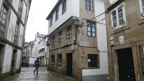 En el casco viejo abundan los edificios dedicados en exclusiva al alquiler turístico.