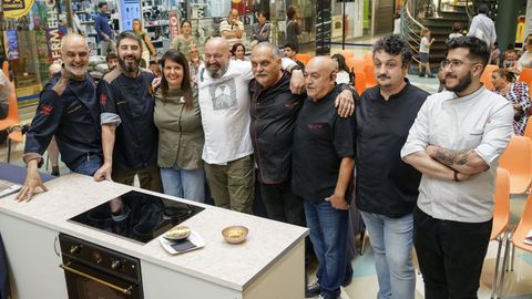 Imagen de los finalistas del jurado