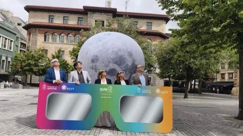Presentaci�n de puntos para ver el eclipse en Asturias
