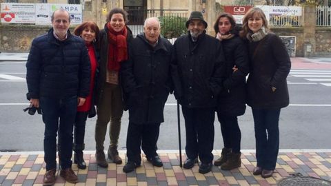 El hermano jesuita Tom�s Nistal SJ, junto con su amigo el P. Parez SJ, con motivo de la
visita de AAA de la Inmaculada a la residencia de la Compa�ia.