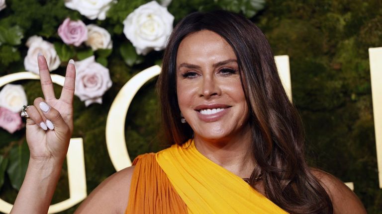 Karla Sofía Gascón, en una imagen de la ceremonia de los Globos de Oro