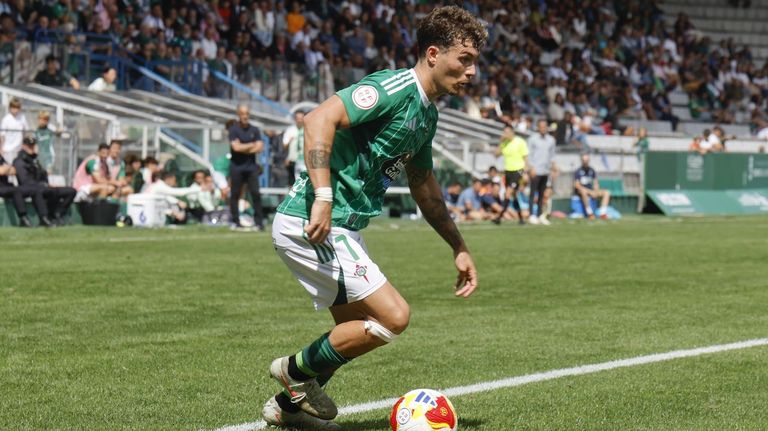 Álvaro Juan:«Los equipos con el Racing no juegan como lo hacen habitualmente»