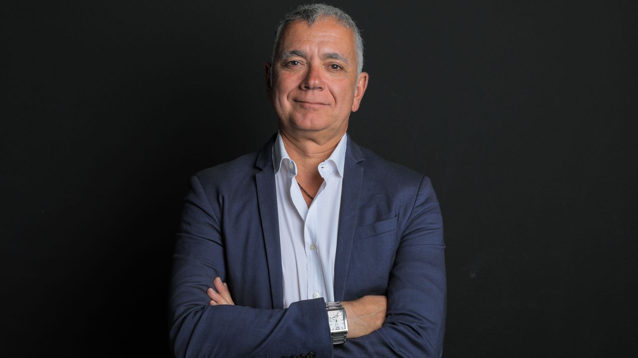 El buen tiempo y el alivio de restricciones atrae peregrinos a Santiago.�ltima gala de entrega de premios, celebrada no 2019, con Miguel de Lira