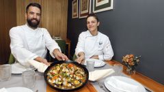 lvaro Fuentes con Sandra Gmez, jefa de cocina de Taberna Meloxeira