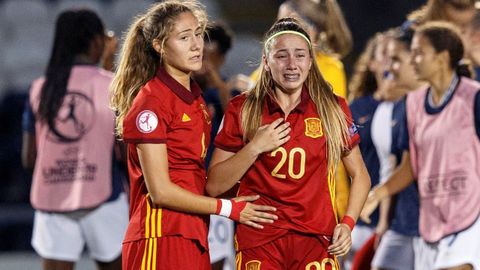 Athenea del Castillo, con el dorsal 20, marcó el gol de España en la semifinal del último Campeonato de Europa sub-19