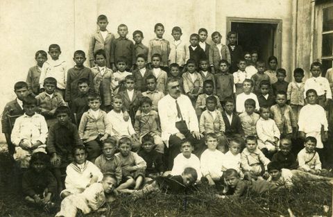 Aula de Ricardo Smil Silva, no grupo escolar de Quintela en 1920. 