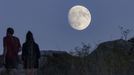 Luna creciente vista desde Muxía a finales del mes pasado
