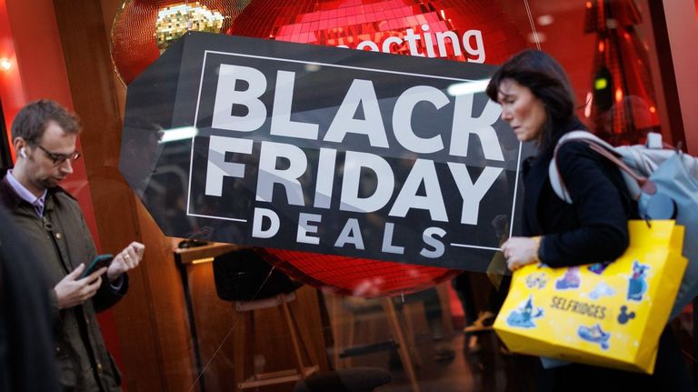 Los fraudes del «BlackFriday» y el «Cyber Monday»: uno de cada tres descuentos en línea son un timo