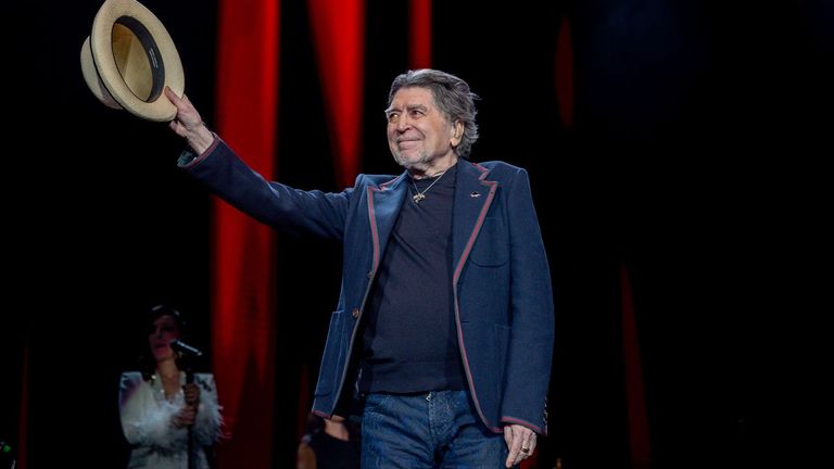 Último concierto de Joaquín Sabina: el poeta del asfalto apaga el micro