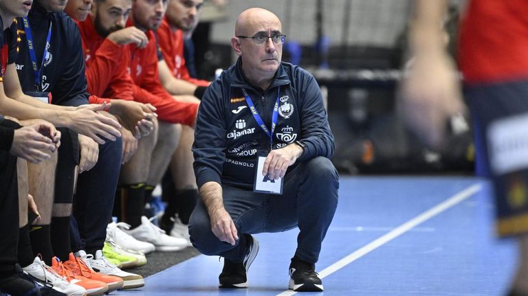 Jordi Ribera, seleccionador español de balonmano: «Es un europeo con muchas piedras en el camino»