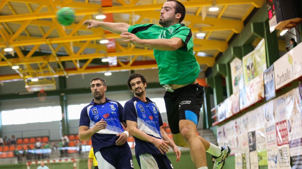 Cuatrocientas personas acuden a la gala anual de la Cruz Roja en Sarria