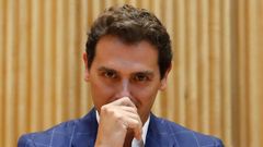 Rivera se ha negado a estudiar la posibilidad de formar con el PSOE un Gobierno de coalicin apoyado por 180 diputados