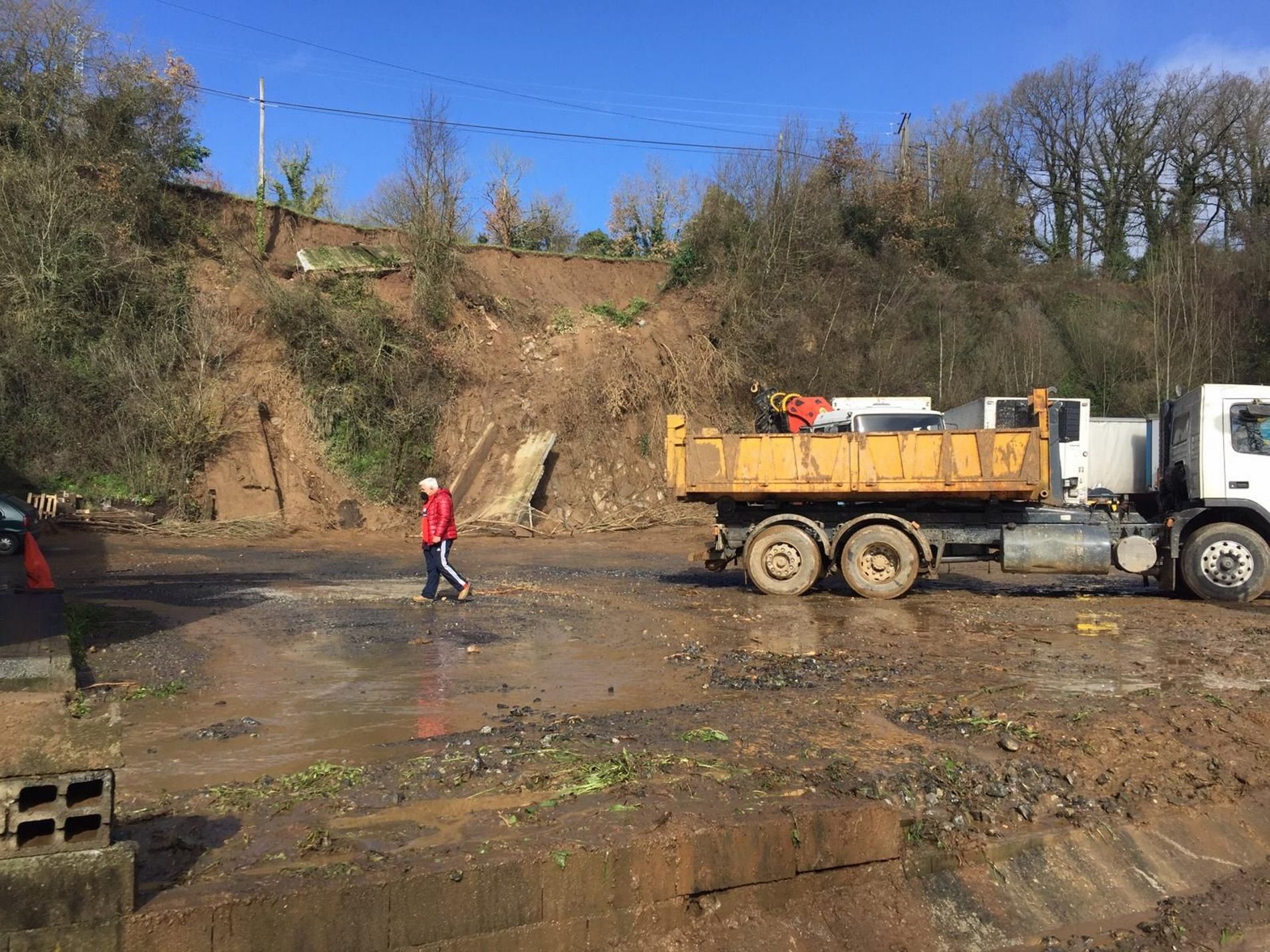 Los trabajos empezaron a primeras horas de la maana de este lunes