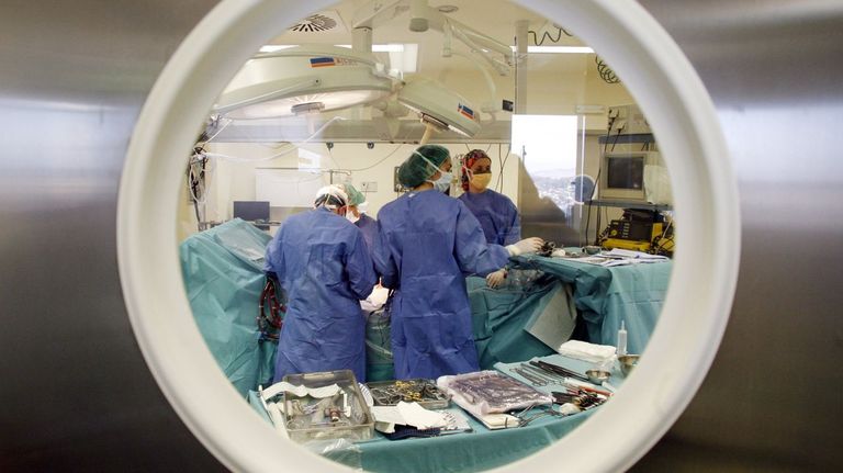 Los médicos mantienen el pulso con el plante a las peonadas en toda Galicia