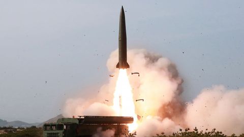 El régimen de Pionyang mostró el viernes imágenes de los misiles lanzados el día anterior