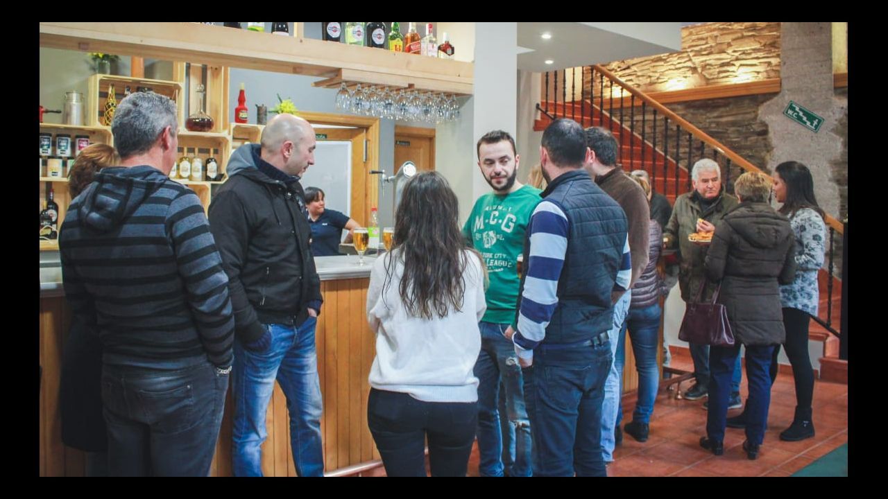 Pulper�a Breog�n, Verruga, Bar Anda, Cafeter�a Santiago de Sarria y Caracacho de Monterroso, toda una vida en los fogones